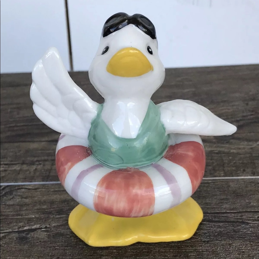 1991 G.O.T. LTD WHITE TUBING DUCK COLLECTABLE